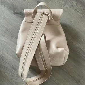 Jimmy Choo | Bags | Jimmy Choo Suki Grainy Leather Backpack  display picture 1
